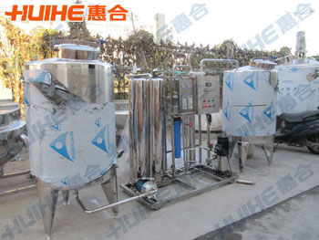 精美展示一體化自動純凈水實拍圖,讓客戶更直觀的了解我們的產品!